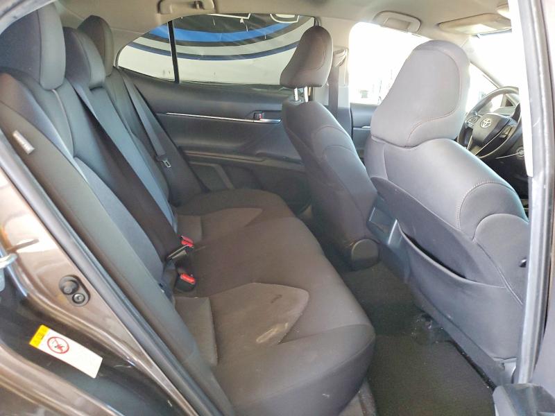 50411686 :رقم المزاد ، JTNB11HK9J3066897 vin ، 2018 Toyota Camry مزاد بيع