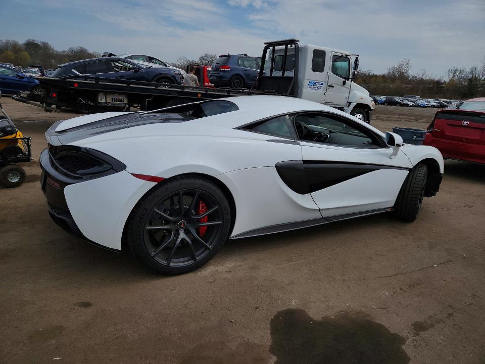 Продажа на аукционе авто 2017 Mclaren Automotive 570s, vin: SBM13DAA4HW002084, номер лота: 49779516