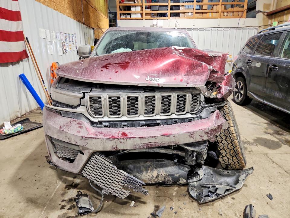 2022 Jeep Grand Cherokee მანქანა იყიდება აუქციონზე, vin: 1C4RJHAG8N8613376, აუქციონის ნომერი: 49048496