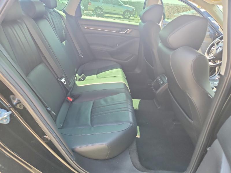 51097916 :رقم المزاد ، 1HGCV1F40NA061608 vin ، 2022 Honda Accord مزاد بيع