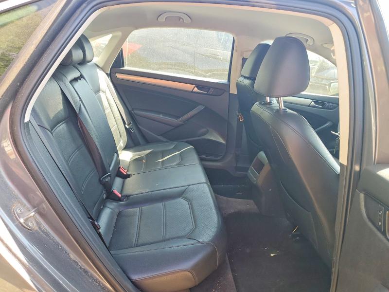 Продажа на аукционе авто 2015 Volkswagen Passat, vin: 1VWAT7A32FC085022, номер лота: 49806546