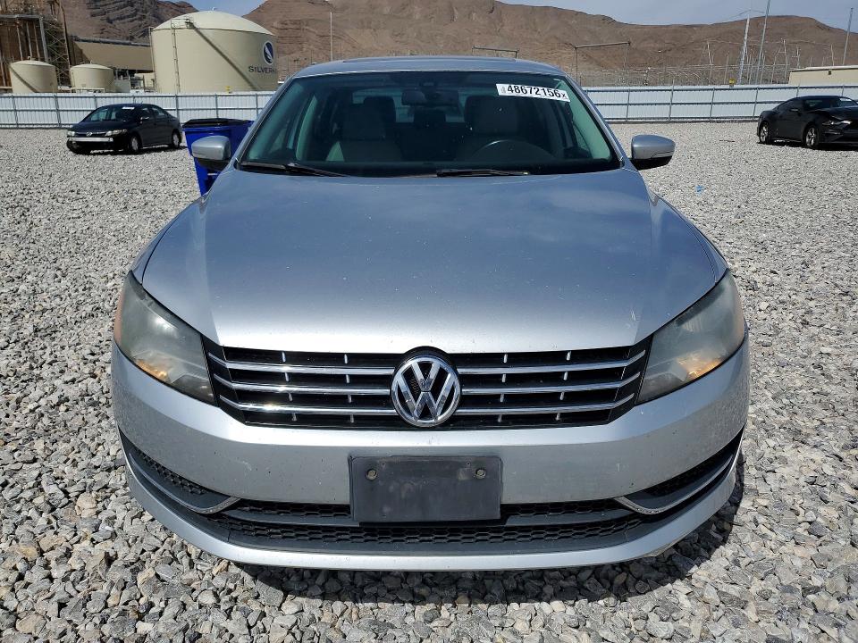 48672156 :رقم المزاد ، 1VWBN7A30EC069446 vin ، 2014 Volkswagen Passat مزاد بيع