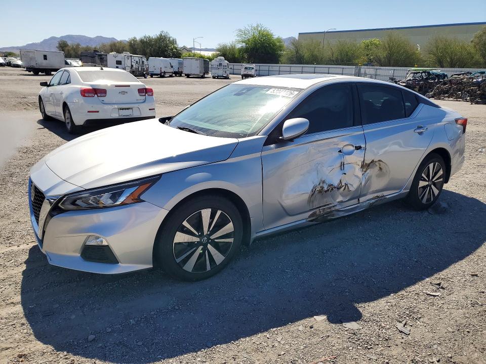 2021 Nissan Altima მანქანა იყიდება აუქციონზე, vin: 1N4BL4DV0MN419011, აუქციონის ნომერი: 52043326