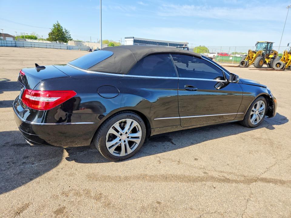 50527516 :رقم المزاد ، WDDKK5GF0BF100955 vin ، 2011 Mercedes-benz E مزاد بيع