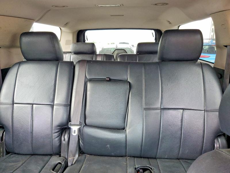 Продажа на аукционе авто 2011 Chevrolet Suburban, vin: 1GNSCHE06BR379308, номер лота: 51275516