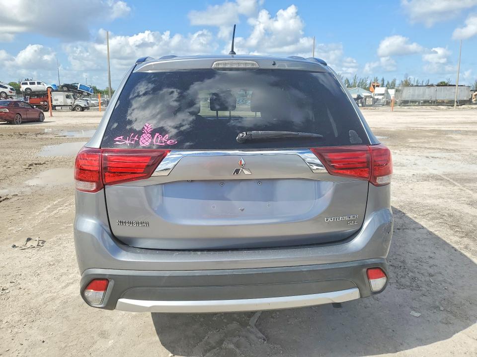 Продаж на аукціоні авто 2016 Mitsubishi Outlander, vin: JA4AD3A38GZ000590, номер лоту: 49221996