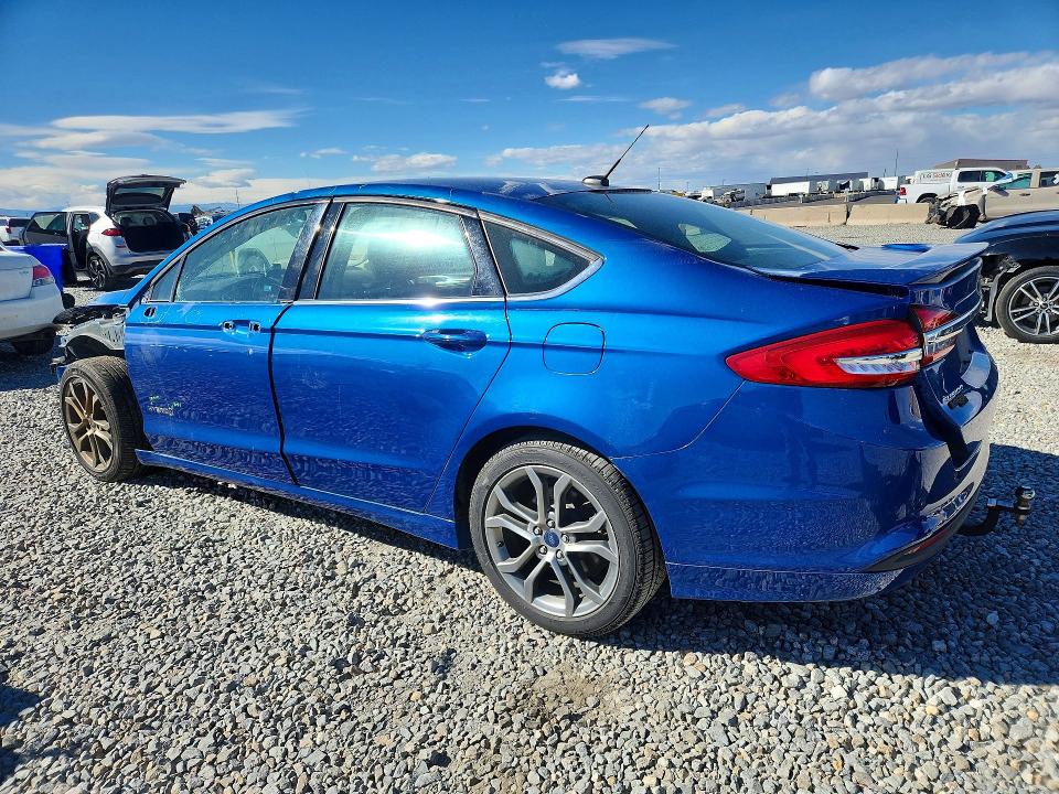 Продажа на аукционе авто 2017 Ford Fusion, vin: 3FA6P0LU0HR325382, номер лота: 48475296