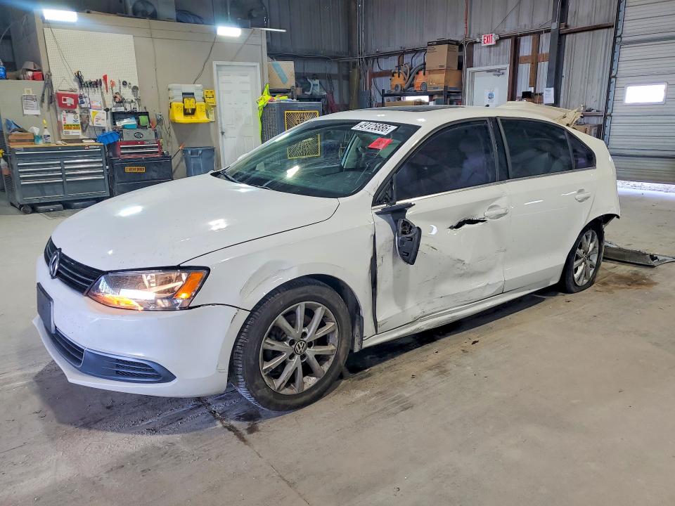 49125886 :رقم المزاد ، 3VWDP7AJ2DM448155 vin ، 2013 Volkswagen Jetta مزاد بيع
