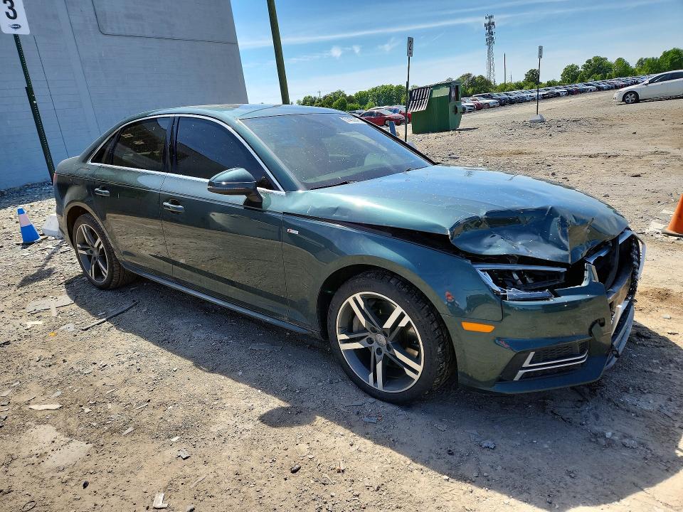 Продаж на аукціоні авто 2017 Audi A4, vin: WAUENAF46HN024483, номер лоту: 51452246