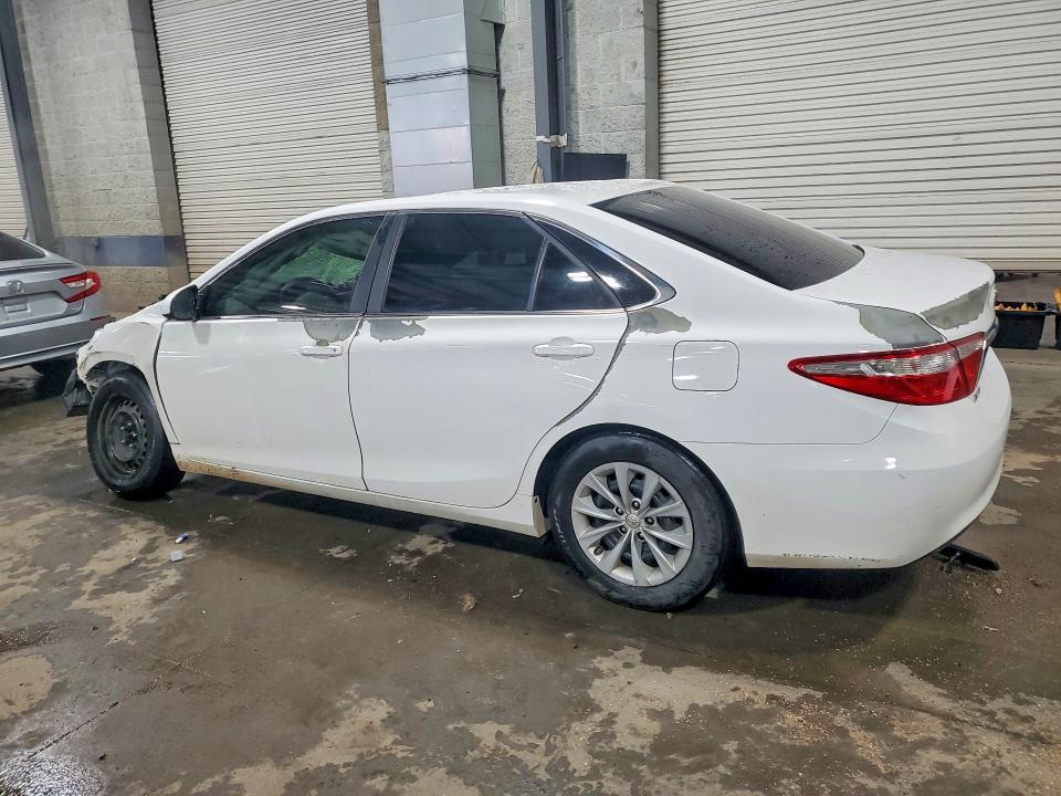 Aukcja sprzedaży 2015 Toyota Camry, vin: 4T4BF1FKXFR477396, numer aukcji: 51532286