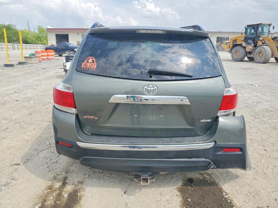 2013 Toyota Highlander მანქანა იყიდება აუქციონზე, vin: 5TDBK3EH6DS222256, აუქციონის ნომერი: 51115976