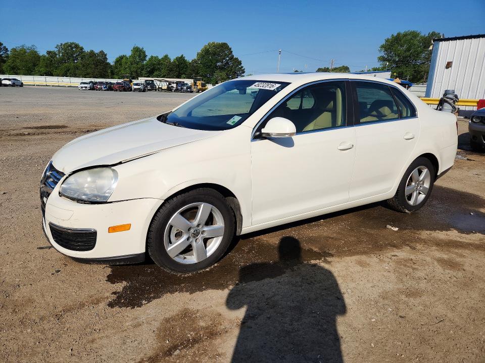 Продажа на аукционе авто 2008 Volkswagen Jetta, vin: 3VWRM71K58M065632, номер лота: 49232816