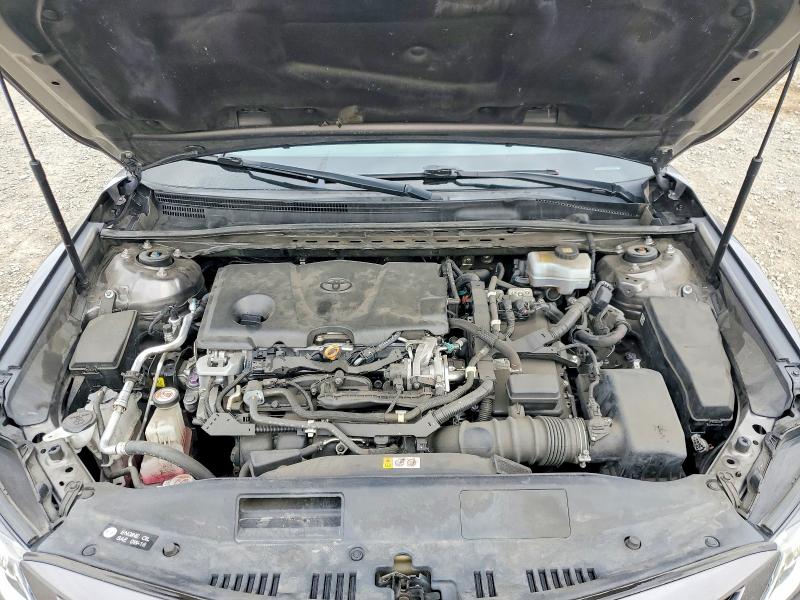 51894956 :رقم المزاد ، 4T1B21HK5JU507545 vin ، 2018 Toyota Camry Hybrid مزاد بيع