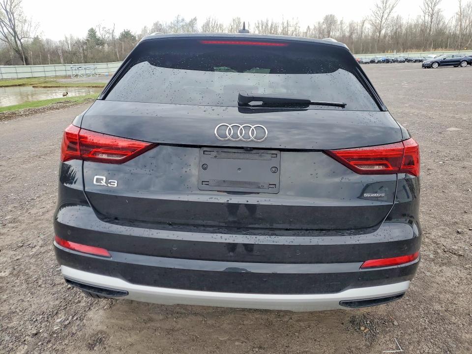 2022 Audi Q3 მანქანა იყიდება აუქციონზე, vin: WA1AUCF36N1037299, აუქციონის ნომერი: 49945776