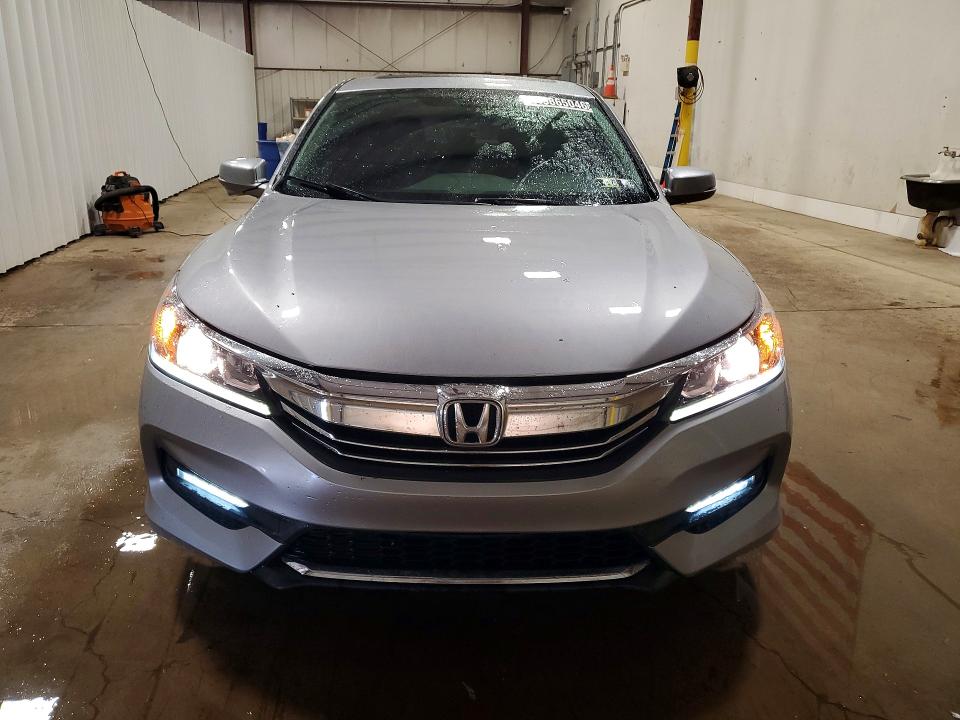 Aukcja sprzedaży 2017 Honda Accord, vin: 1HGCR2F75HA186502, numer aukcji: 49865046