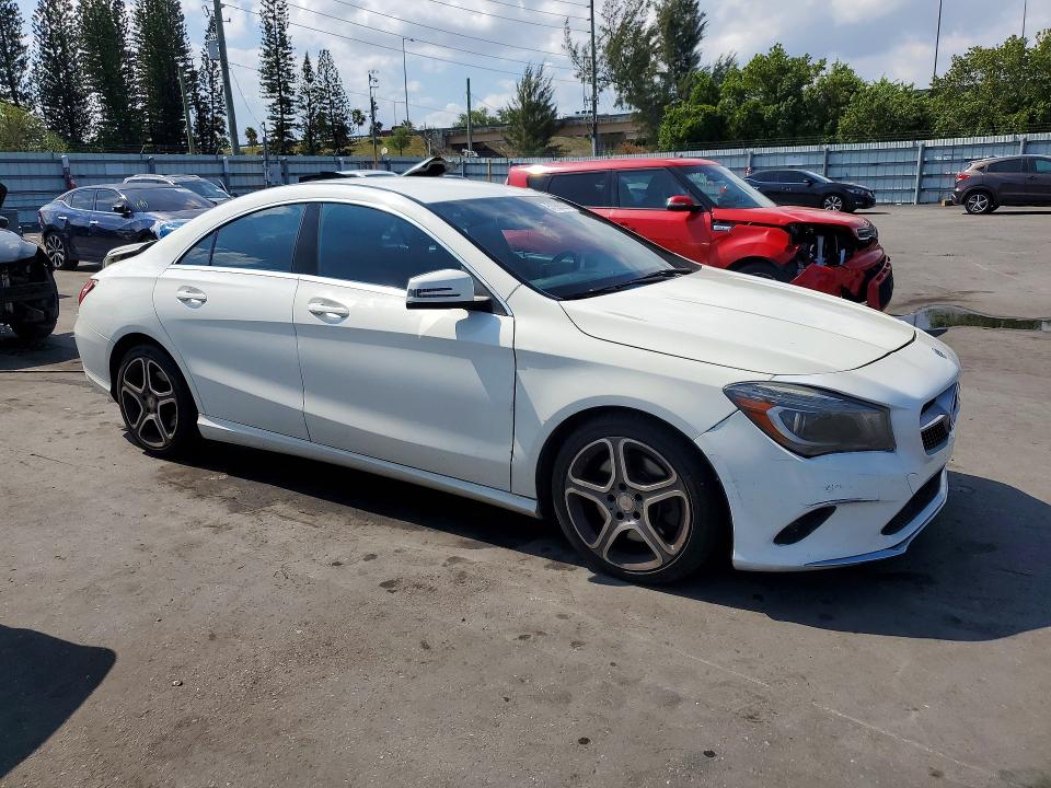 Продажа на аукционе авто 2014 Mercedes-benz Cla, vin: WDDSJ4EB8EN063919, номер лота: 51996296