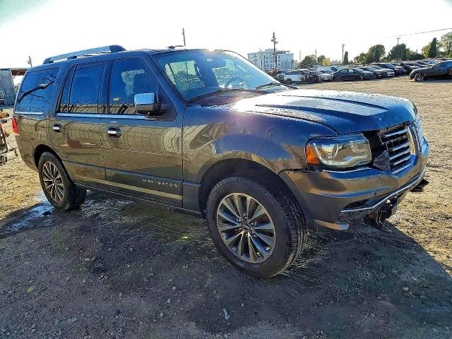Продаж на аукціоні авто 2015 Lincoln Townhouse Navigator, vin: 5LMJJ2HT8FEJ01738, номер лоту: 51463866