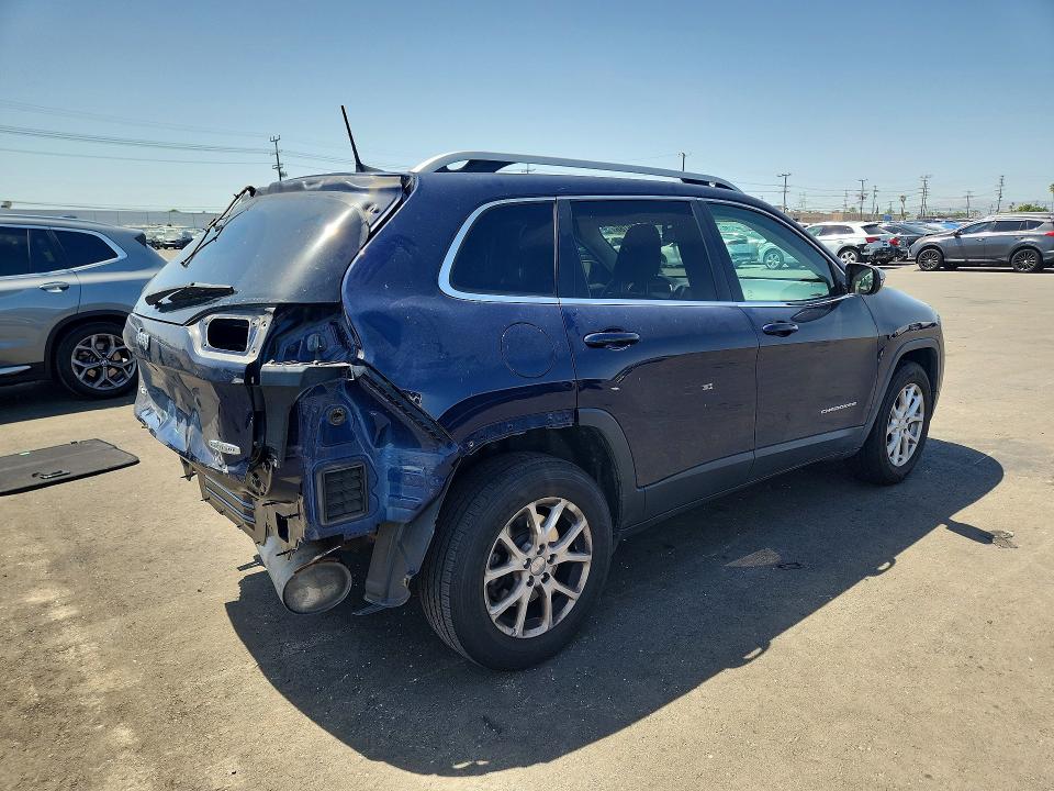 50345786 :رقم المزاد ، 1C4PJMCB2GW130529 vin ، 2016 Jeep Cherokee مزاد بيع