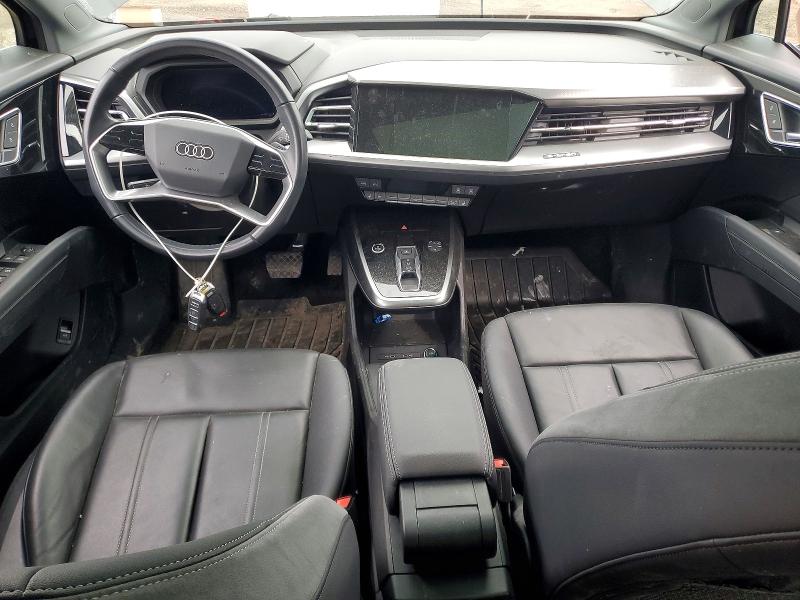 45865656 :رقم المزاد ، WA1G2AFZ2RP009270 vin ، 2024 Audi Q4 E-tron مزاد بيع