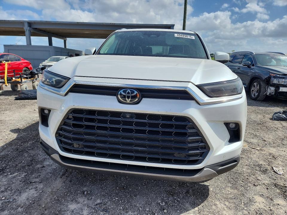 2024 Toyota Grand Highlander მანქანა იყიდება აუქციონზე, vin: 5TDAAAA50RS017182, აუქციონის ნომერი: 49489016