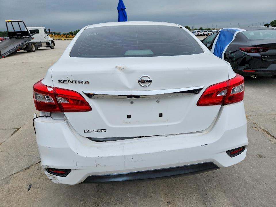 46780476 :رقم المزاد ، 3N1AB7AP8HY233888 vin ، 2017 Nissan Sentra مزاد بيع