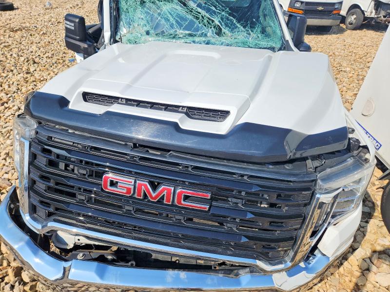 Auction sale of the 2021 Gm Medium Duty/box Trucks, vin: 1GD29LE72MF193000, lot number: 47835886
