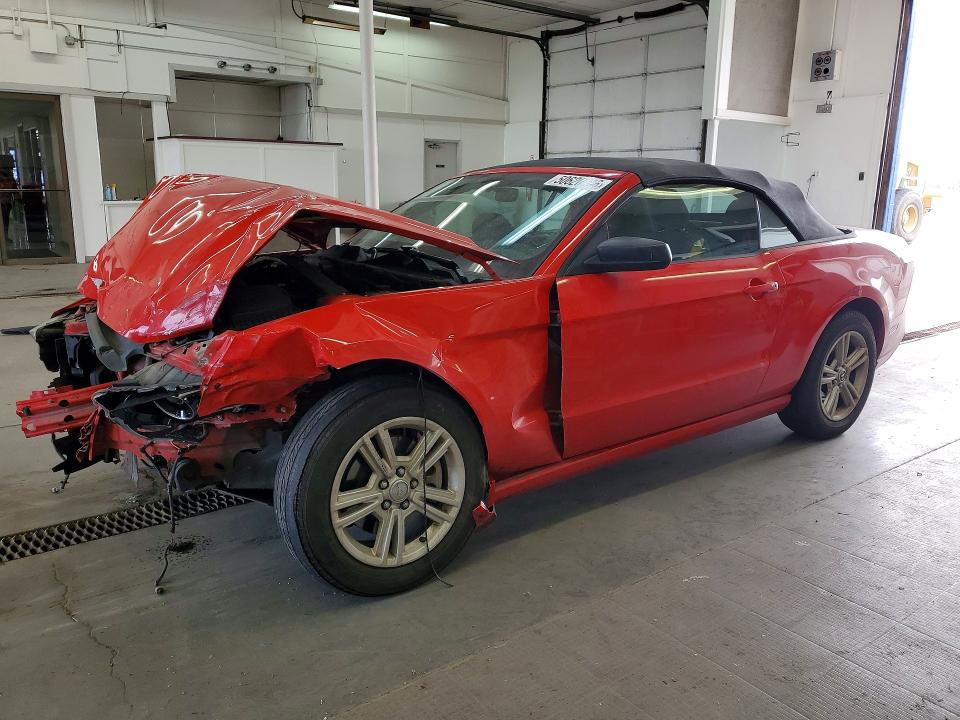 Продажа на аукционе авто 2014 Ford Mustang, vin: 1ZVBP8EMXE5272285, номер лота: 50620186