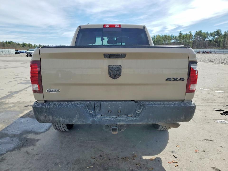 49593626 :رقم المزاد ، 1C6RR7LG2KS729825 vin ، 2019 Ram 1500 Classic مزاد بيع