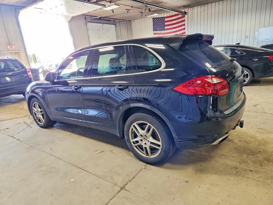 50395676 :رقم المزاد ، WP1AF2A24ELA30699 vin ، 2014 Porsche Cayenne مزاد بيع