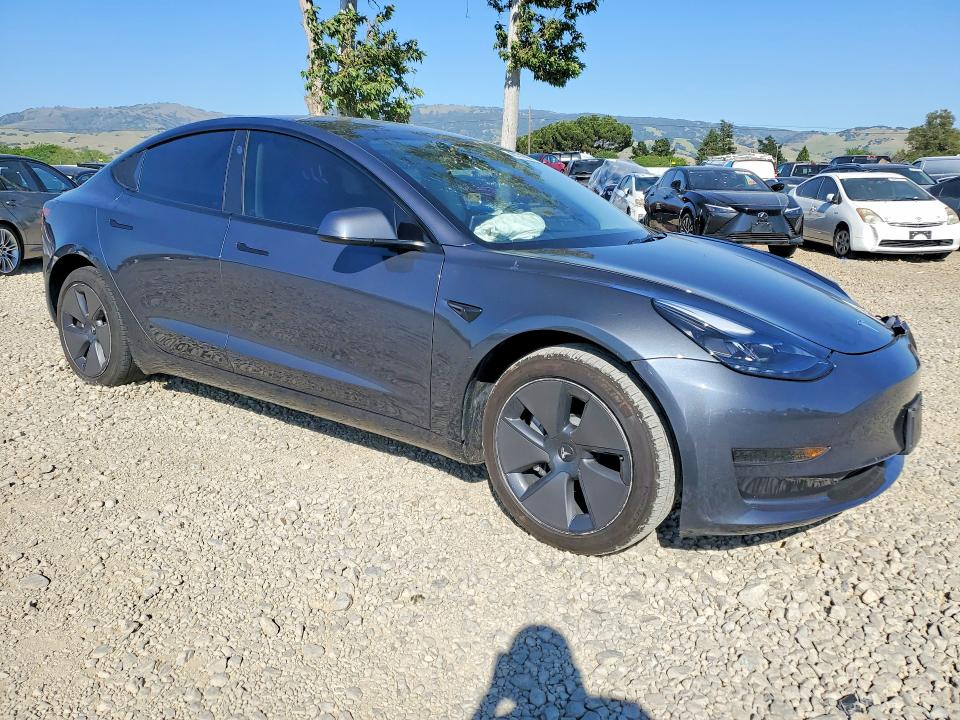 2023 Tesla Model 3 მანქანა იყიდება აუქციონზე, vin: 5YJ3E1EA5PF709766, აუქციონის ნომერი: 49131806