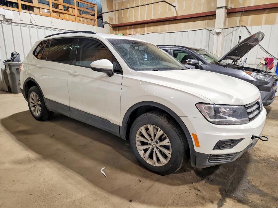 2018 Volkswagen Tiguan მანქანა იყიდება აუქციონზე, vin: 3VV0B7AX7JM119677, აუქციონის ნომერი: 50997866
