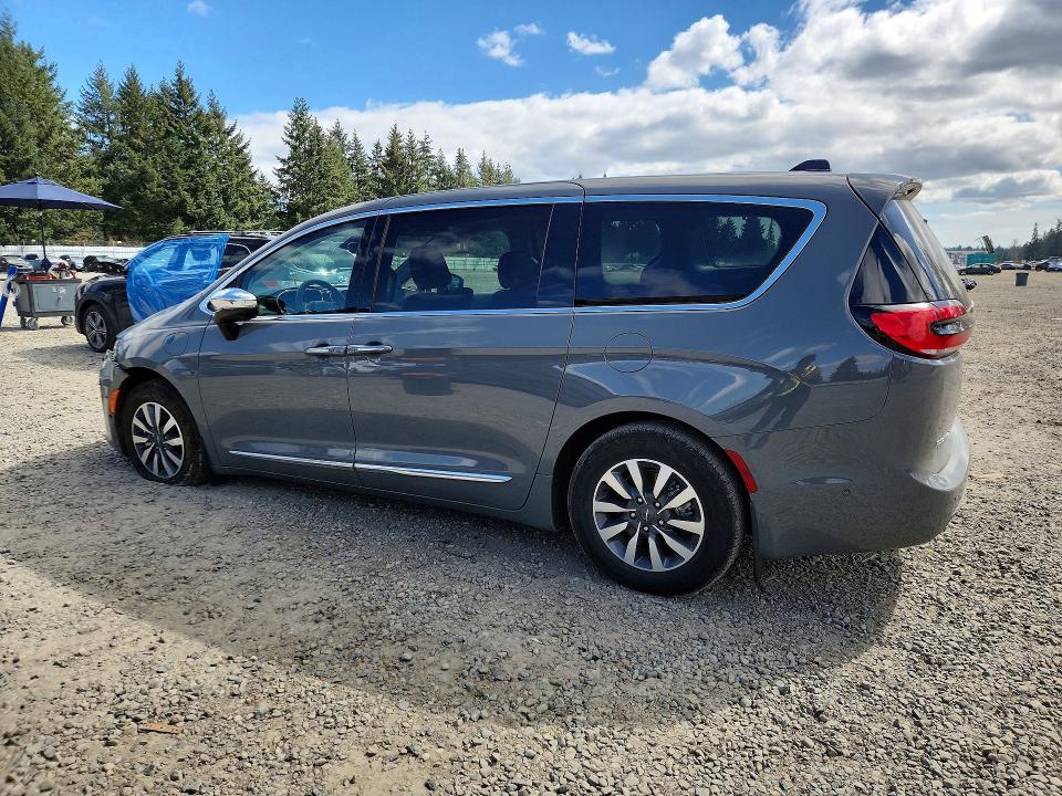 2023 Chrysler Pacifica მანქანა იყიდება აუქციონზე, vin: 2C4RC1S73PR543146, აუქციონის ნომერი: 49062206