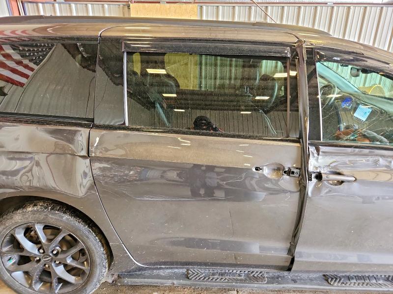 51629016 :رقم المزاد ، 2C4RC3GGXMR581571 vin ، 2021 Chrysler Pacifica مزاد بيع