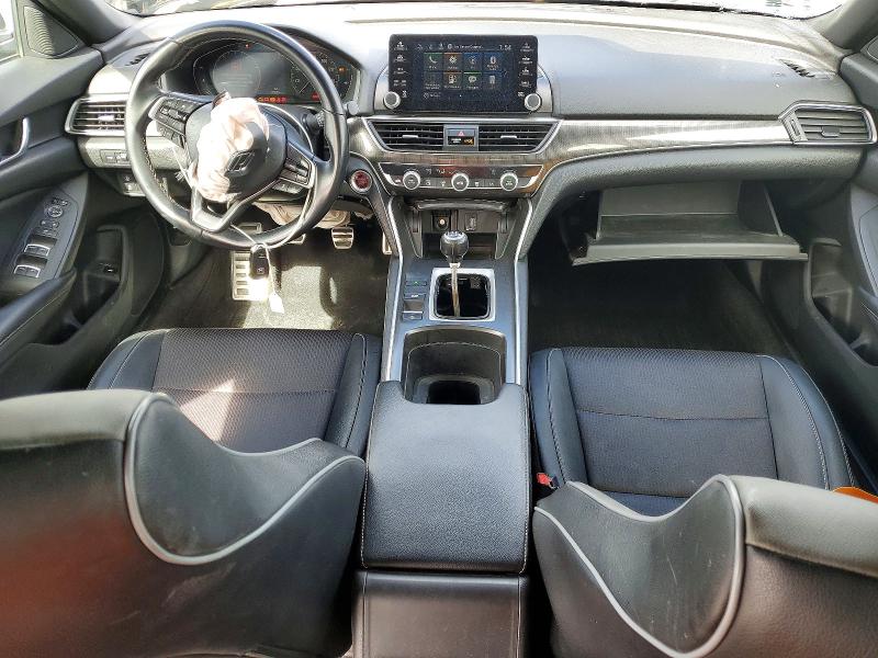 Продажа на аукционе авто 2018 Honda Accord, vin: 1HGCV1E36JA187152, номер лота: 48860406