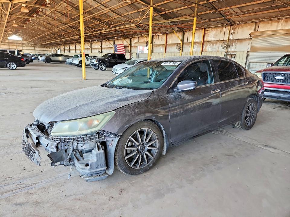 48695766 :رقم المزاد ، 1HGCR2F5XFA189892 vin ، 2015 Honda Accord مزاد بيع