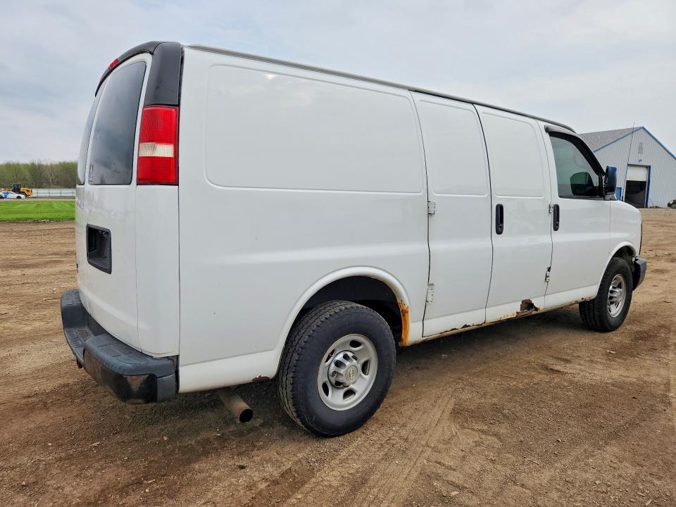 50162596 :رقم المزاد ، 1GCWGFBA1E1101788 vin ، 2014 Chev Express G2500 مزاد بيع
