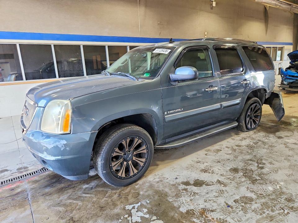 51126436 :رقم المزاد ، 1GKFK63867J272277 vin ، 2007 Gmc Yukon مزاد بيع