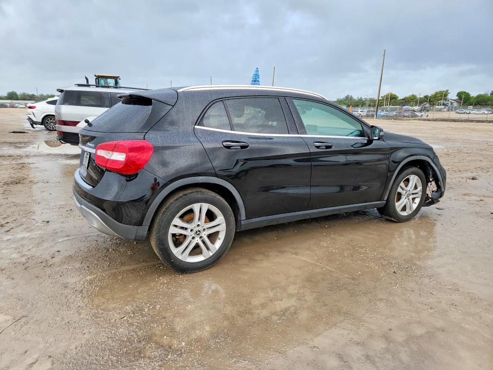 2019 Mercedes-benz Gla მანქანა იყიდება აუქციონზე, vin: WDCTG4GB1KU017340, აუქციონის ნომერი: 48956156