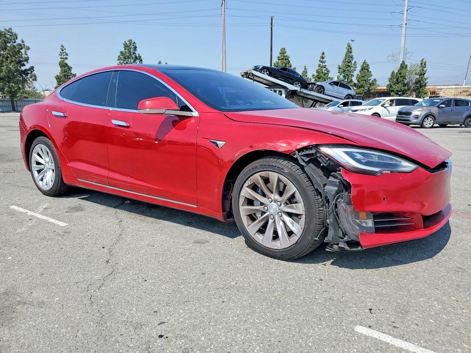 2019 Tesla Model S მანქანა იყიდება აუქციონზე, vin: 5YJSA1E28KF302548, აუქციონის ნომერი: 49099306
