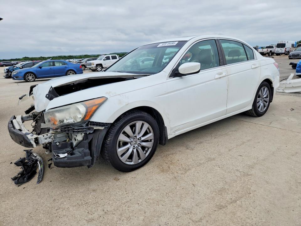 50916466 :رقم المزاد ، 1HGCP2F89BA105295 vin ، 2011 Honda Accord مزاد بيع