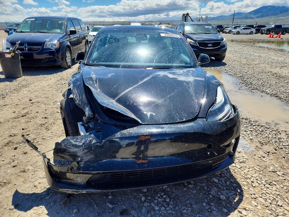 2023 Tesla Model 3 მანქანა იყიდება აუქციონზე, vin: 5YJ3E1EB1PF633858, აუქციონის ნომერი: 49860036