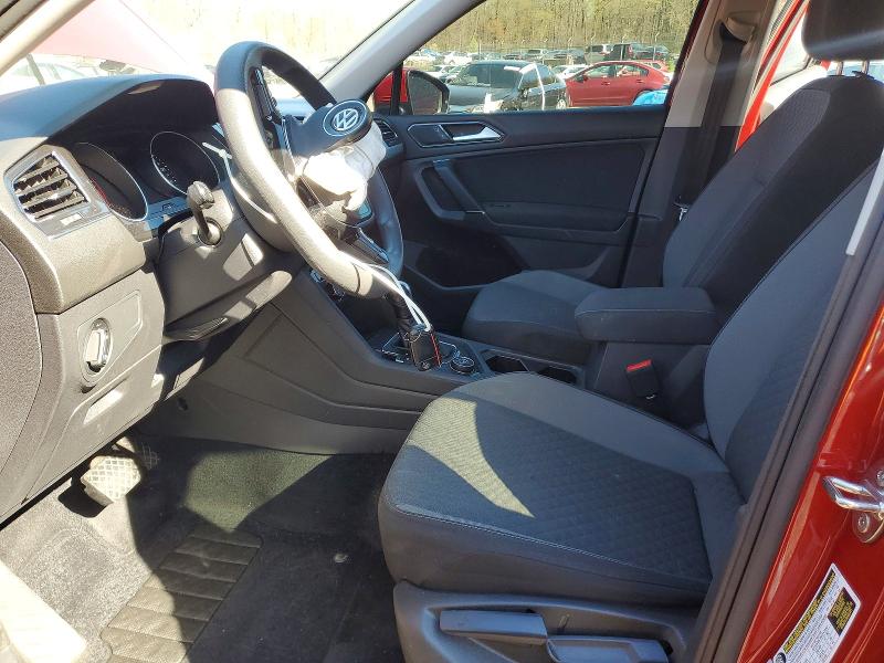 2018 Volkswagen Tiguan მანქანა იყიდება აუქციონზე, vin: 3VV0B7AX7JM040672, აუქციონის ნომერი: 48685346