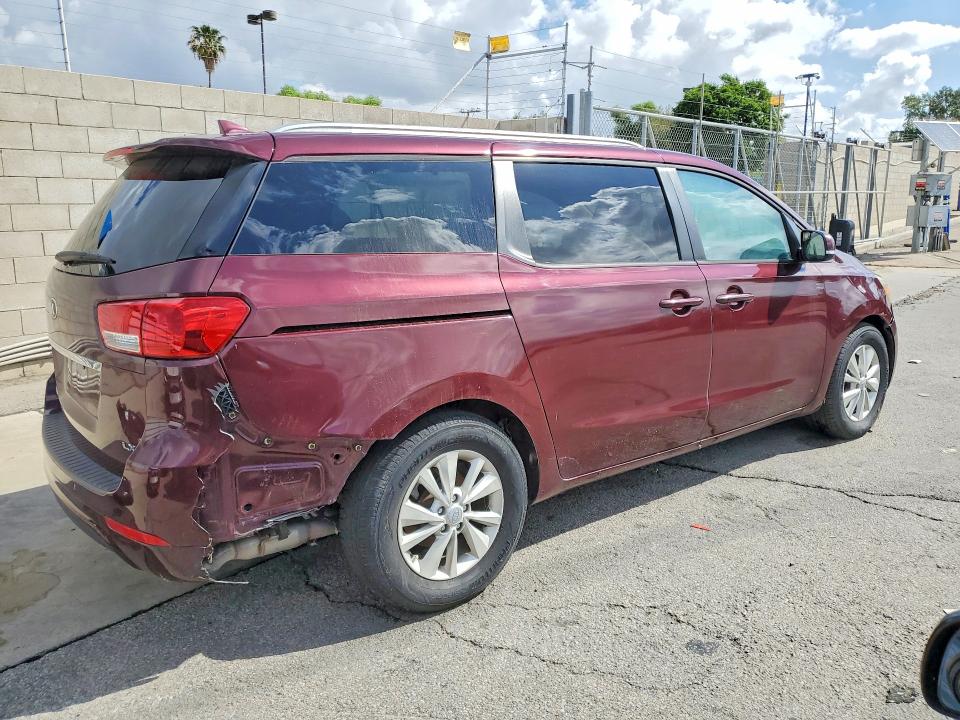 48312156 :رقم المزاد ، KNDMB5C12G6121326 vin ، 2016 Kia Sedona مزاد بيع