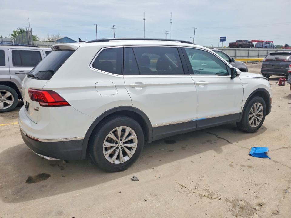 Aukcja sprzedaży 2018 Volkswagen Tiguan, vin: 3VV2B7AX9JM220471, numer aukcji: 51340806