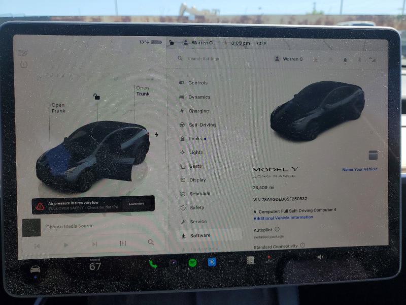 2025 Tesla Model Y მანქანა იყიდება აუქციონზე, vin: 7SAYGDED8SF250532, აუქციონის ნომერი: 50195506