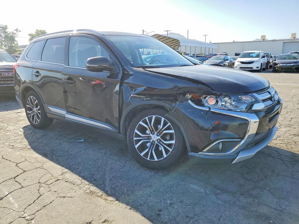 Продаж на аукціоні авто 2017 Mitsubishi Outlander, vin: JA4AD3A33HZ008243, номер лоту: 51647426