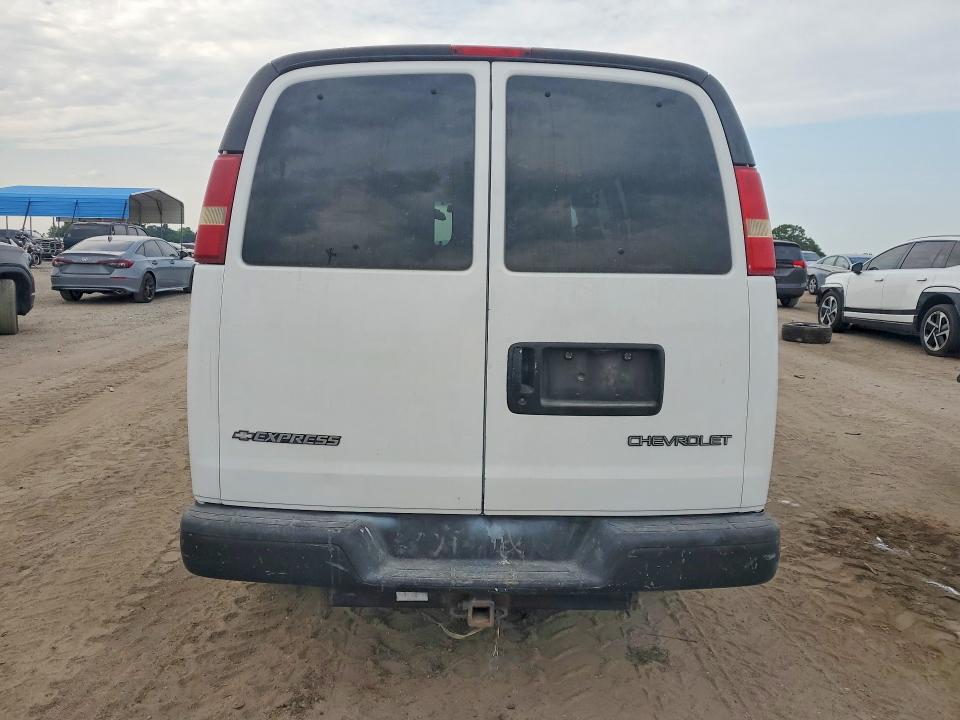 Auction sale of the 2004 Chevrolet Express G1500, vin: 1GCFG15T941115520, lot number: 50043946