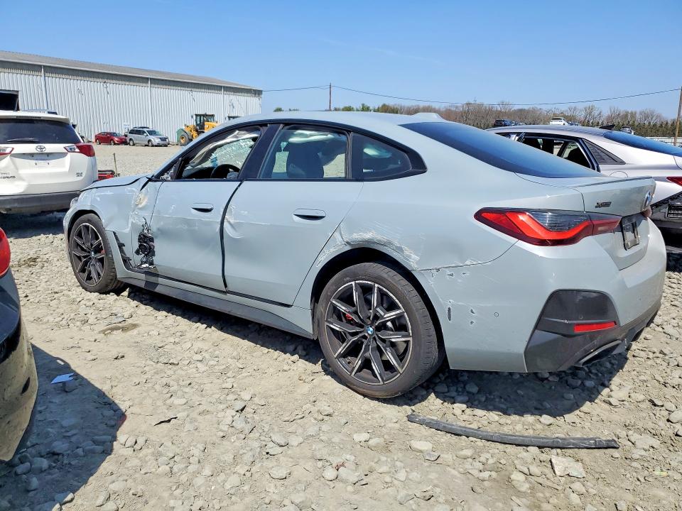49569126 :رقم المزاد ، WBA13AW09NFM22634 vin ، 2022 Bmw M440xi مزاد بيع