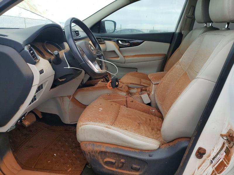 49398856 :رقم المزاد ، JN1BJ1CP1JW500271 vin ، 2018 Nissan Rogue Sport مزاد بيع