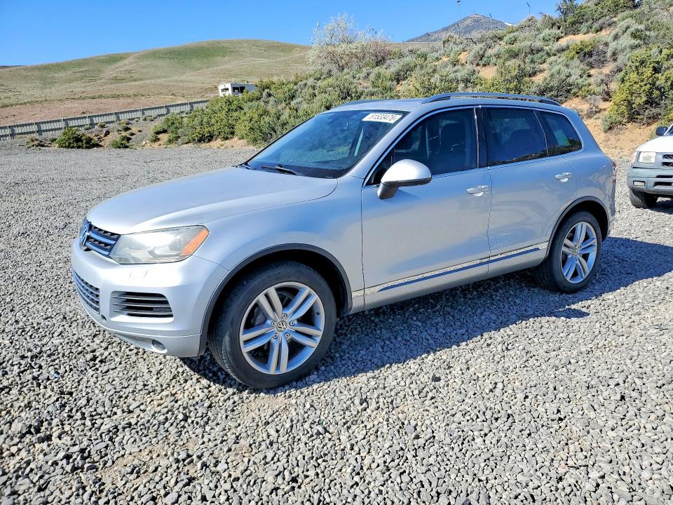 51533476 :رقم المزاد ، WVGFK9BP2CD002781 vin ، 2012 Volkswagen Touareg مزاد بيع